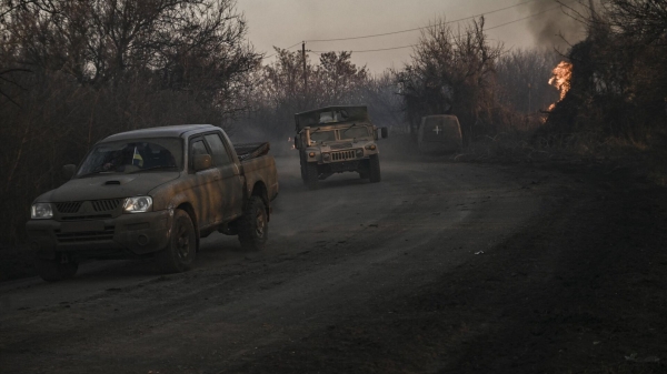 Украинские военные автомобили в районе Артемовска0