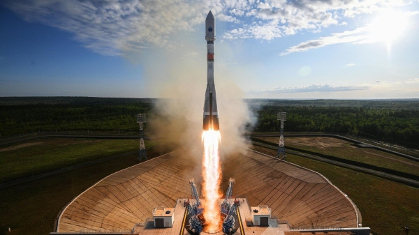 Старт ракеты Союз-2.1а со спутником  Кондор-ФКА с космодрома Восточный1